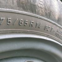 4 pneumatici invernali con cerchio 175 65 R14 82t