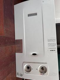 Scaldacqua sanitario Bosch - completo e pronto