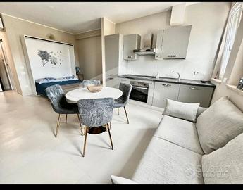 MONOLOCALE in zona centrale