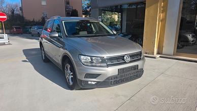 Volkswagen Tiguan 2.0 TDI SCR 4MOTION Business Blu