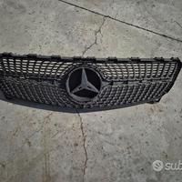Griglia Centrale Paraurti Per Mercedes CLA 2015