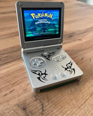 Gameboy Advance SP 101