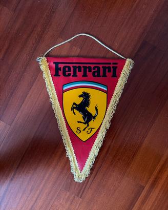 Gagliardetto Ferrari vintage