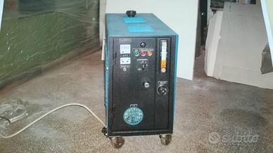 Termoregolatore per riscaldamento stampi.