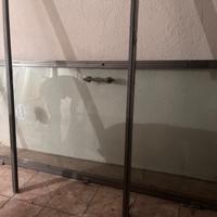 Porta in vetro anti sfondamento con telaio