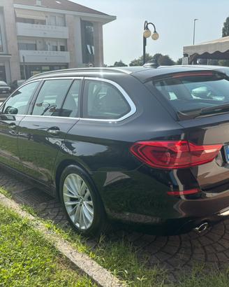 BMW 520d touring luxury line