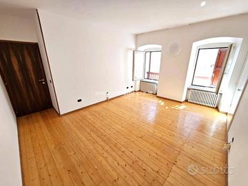 3 CAMERE DOPPIE IN CASA 2 UNITA', NO SPESE