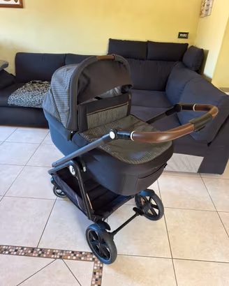 Trio Peg Perego completo di tutto