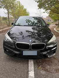 BMW Serie 2    218d active tourer