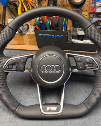 VOLANTE ORIGINALE AUDI TT 8S MK3 NUOVO CON AIRBAG