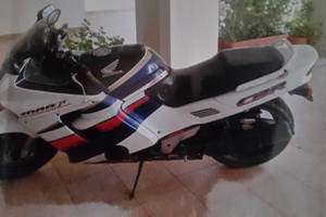 Honda cbr 1000f 93