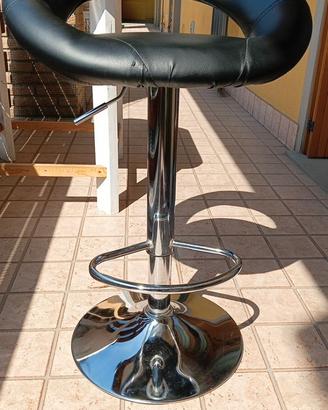 Coppia di sgabelli regolabili
