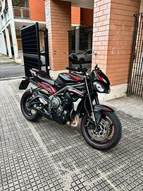 Triumph Street Triple R 765