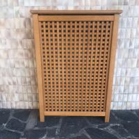 copritermo in legno di noce chiaro