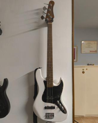 Basso elettrico STAGG