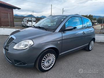 Lancia Ypsilon 1.2 Argento