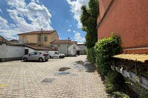 MAGAZZINO A MILANO