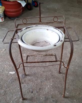 toilette/lavabo vintage da restaurare