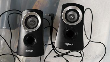 satelliti Logitech z313