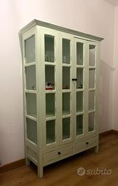 Vetrina Shabby Chic con cassetti