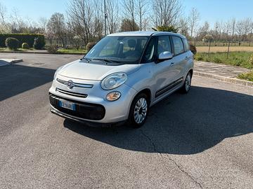 Fiat 500L living