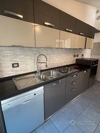 Cucina Stosa Lineare
