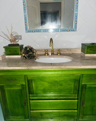 Mobile bagno realizzato su misura