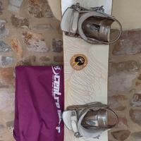 scarponi e tavola snowbord donna