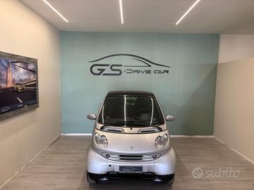 Smart fortwo 700cc 69cv Automatica