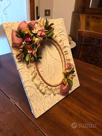 Cornice in cartapesta