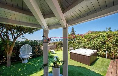 VALDERICE - Villa libera su 4 lati con giardino