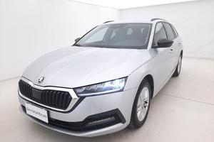 Skoda Octavia Wagon Executive DSG BR008382 2.0 Die