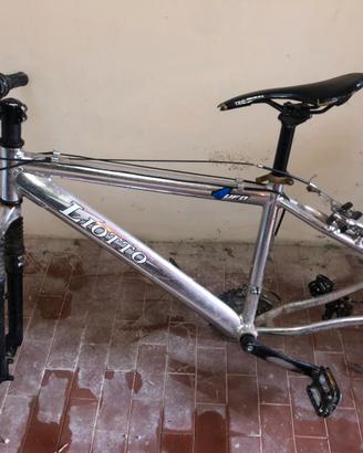 Telaio mountine bike