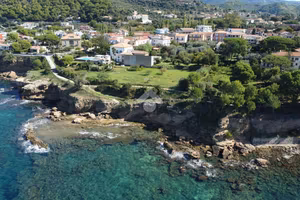 3 LOCALI A CASTELLABATE