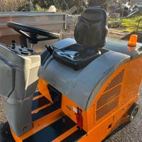 Spazzatrice Fiorentini S28 B2