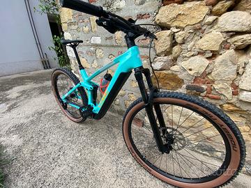 E-bike Cube stereo hibrid 140 hpc race