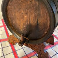 Botticella in legno vintage con supporto