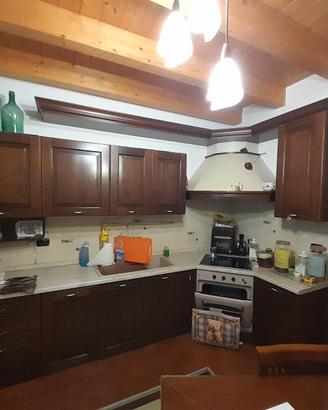 Cucina in ontano/ Centro Veneto del Mobile