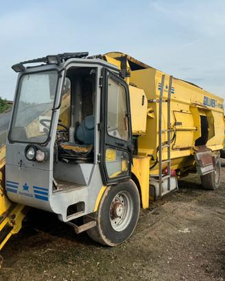 Carro Unifeed
