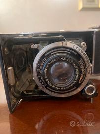 macchina fotografica a soffietto