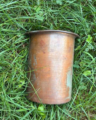 Vaso portafiori in rame