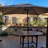 Tavolo e sedie in legno da esterno - VENDUTO