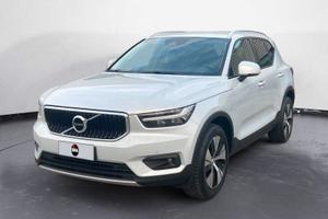 VOLVO XC40 1.5 t2 Momentum Pro AuTo