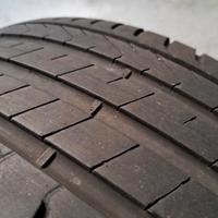 Gomme Goodyear Efficient Grip 225/55 17  97W 
