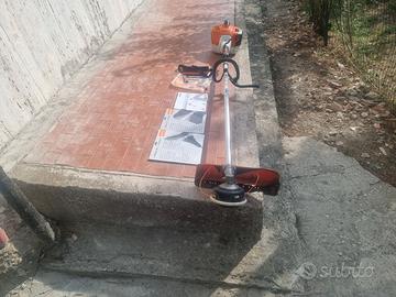 DECESPUGLIATORE  STIHL FS 240 R USATO