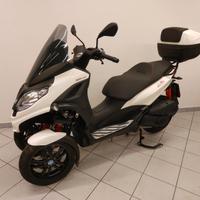 Piaggio MP3 300 Sport hpe - 2021 Solo 783 KM