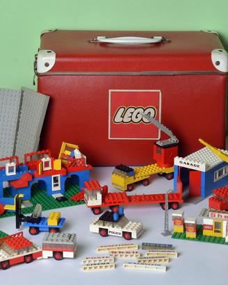 LEGO vintage '70 Kit Legolandia edifici e veicoli 