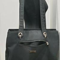 Borsa Capiente Nera abbigliamento donna