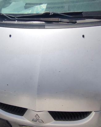 MITSUBISHI COLT 2006 COFANO ANTERIORE