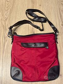 Borsa a tracolla Tommy Hilfiger rossa/marrone